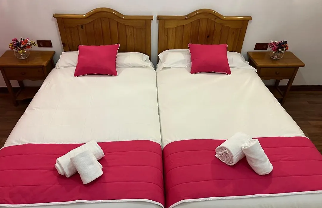 Hostal Ciudad Encantada-1